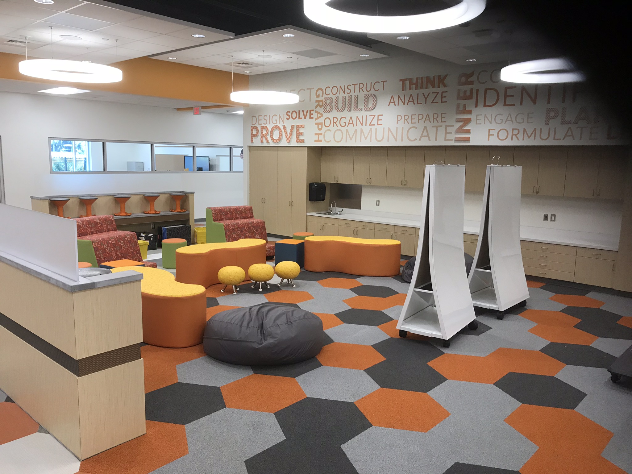 Creative floors for an inspiring new school